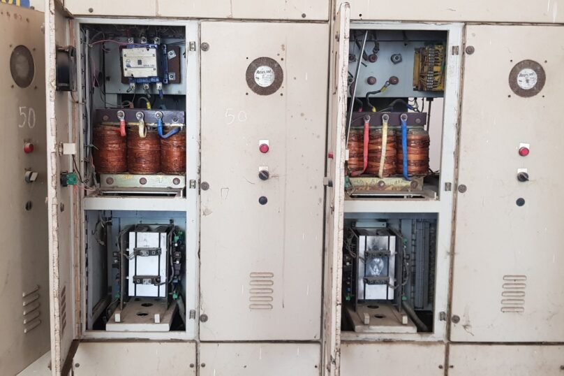 MANJUSAR-GIDC-CONTROL-PANEL-RETROFTTING-scaled